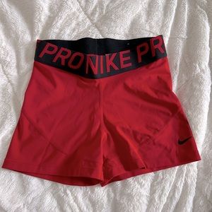3” Nike pros